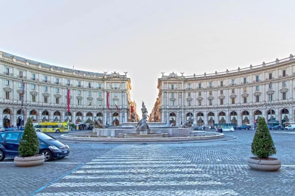 44 Appartamento Nel Centro Di Roma Via Nazionale Exterior photo